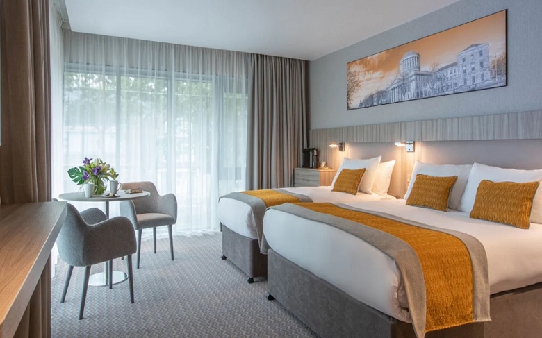 maldron hotel manchester city centre check in time